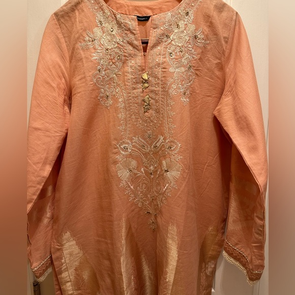 Sapphire brand Pakistani Embroidered Kurta size L - Picture 1 of 5
